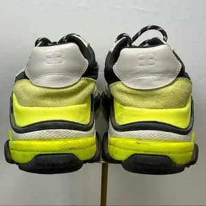 Balenciaga | Shoes | Balenciaga Triple S Men V2 Black Grey  display picture 1
